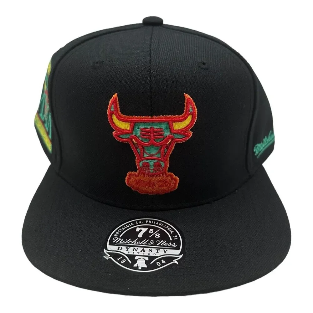 Mitchell & Ness Chicago Bulls 30th Anniversary NBA Black Orange Fitted Hat 7 5/8